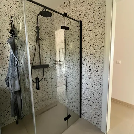 Kartolina Villa *